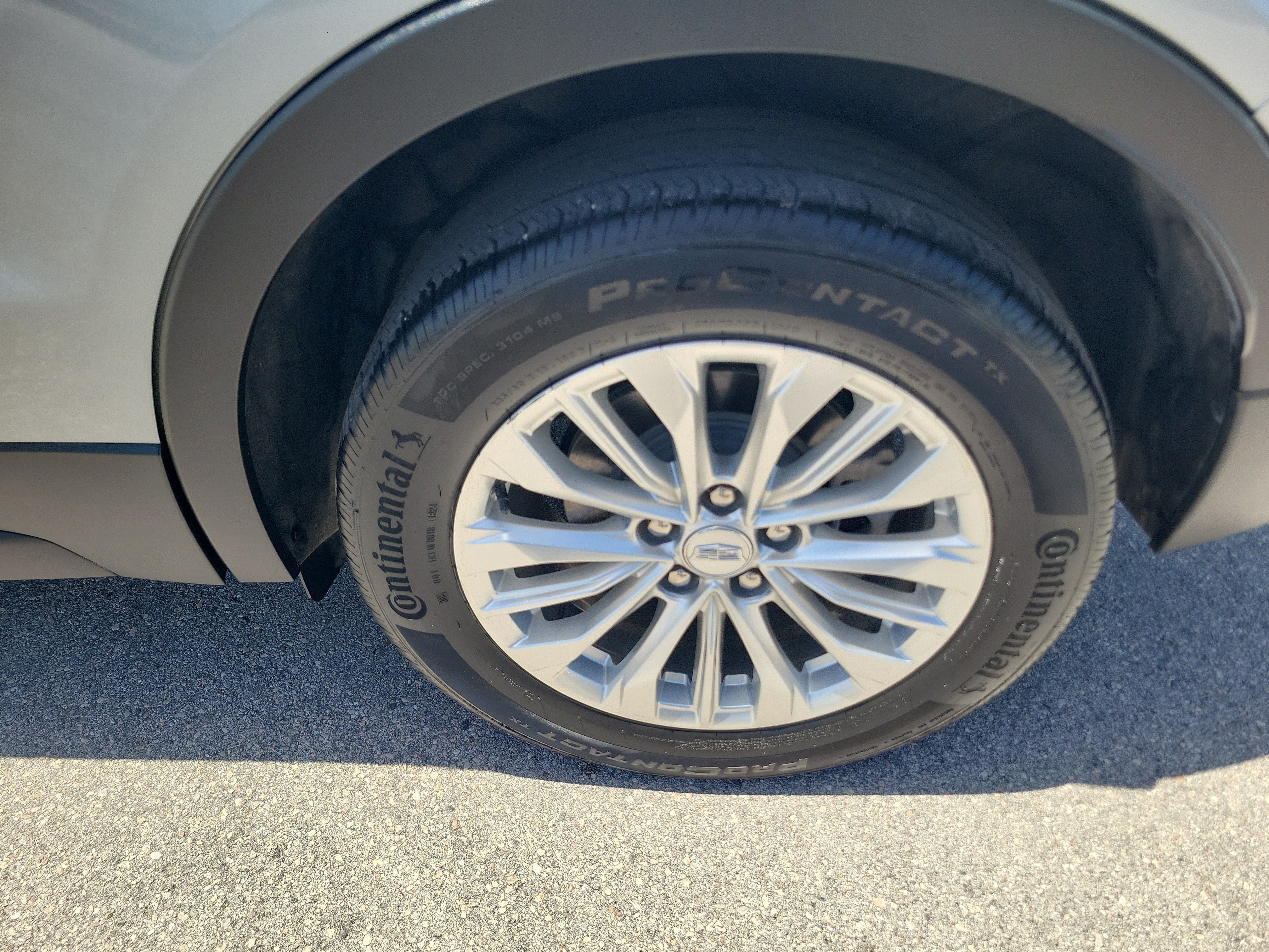 Used 2024 Cadillac XT4 Luxury FWD image 31