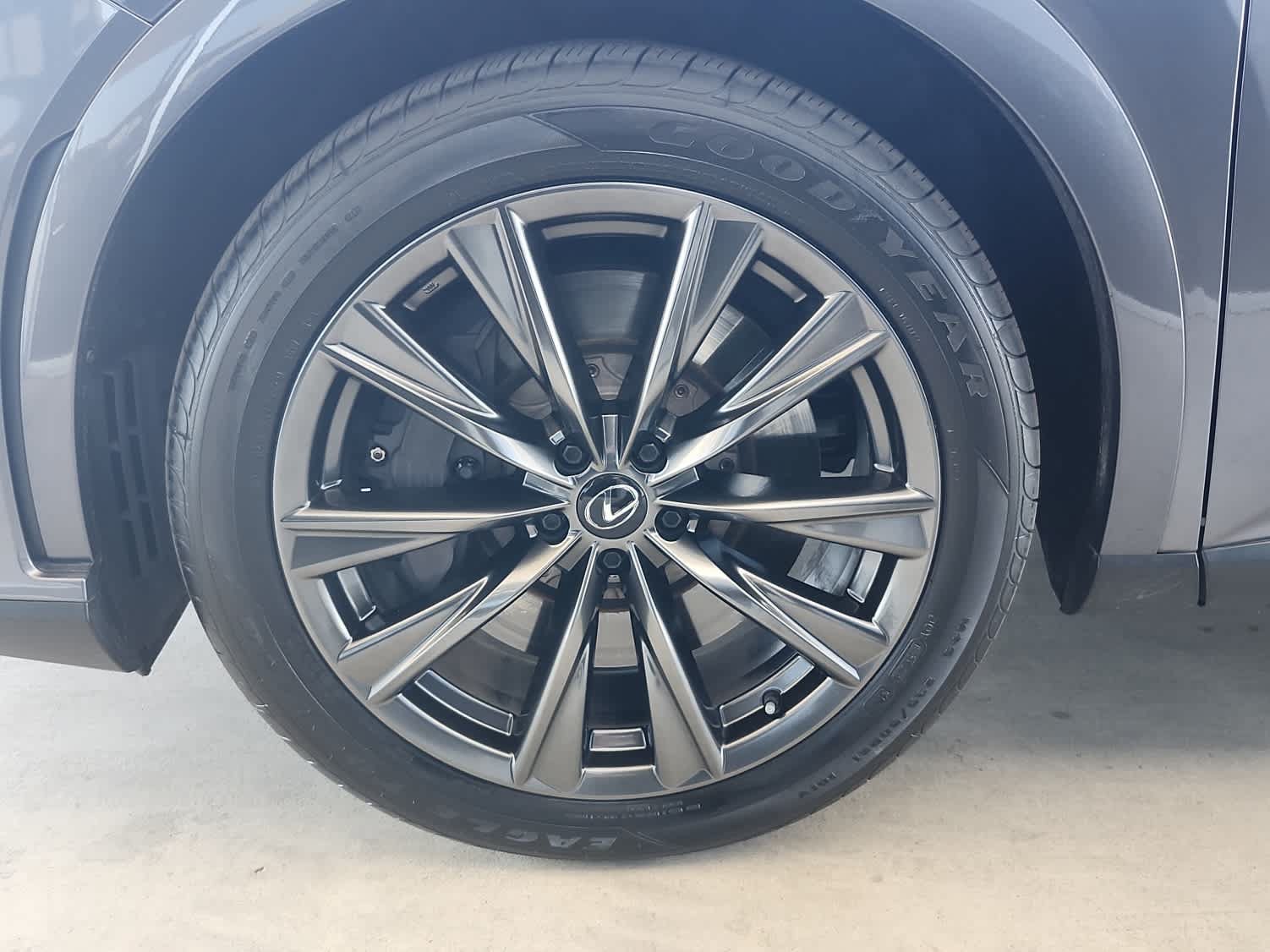 Used 2023 Lexus RX 350 F Sport w/ Cold Area Package AWD/4WD image 7