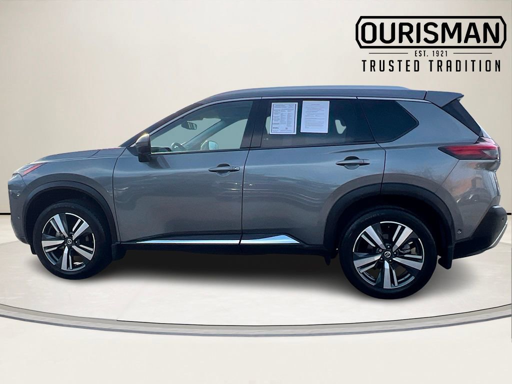 Used 2021 Nissan Rogue Platinum image 3