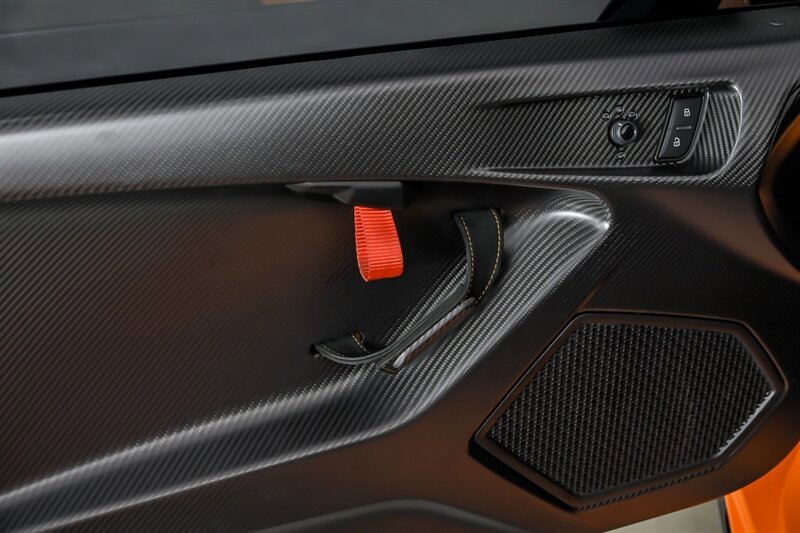 Used 2022 Lamborghini Huracan STO RWD image 20