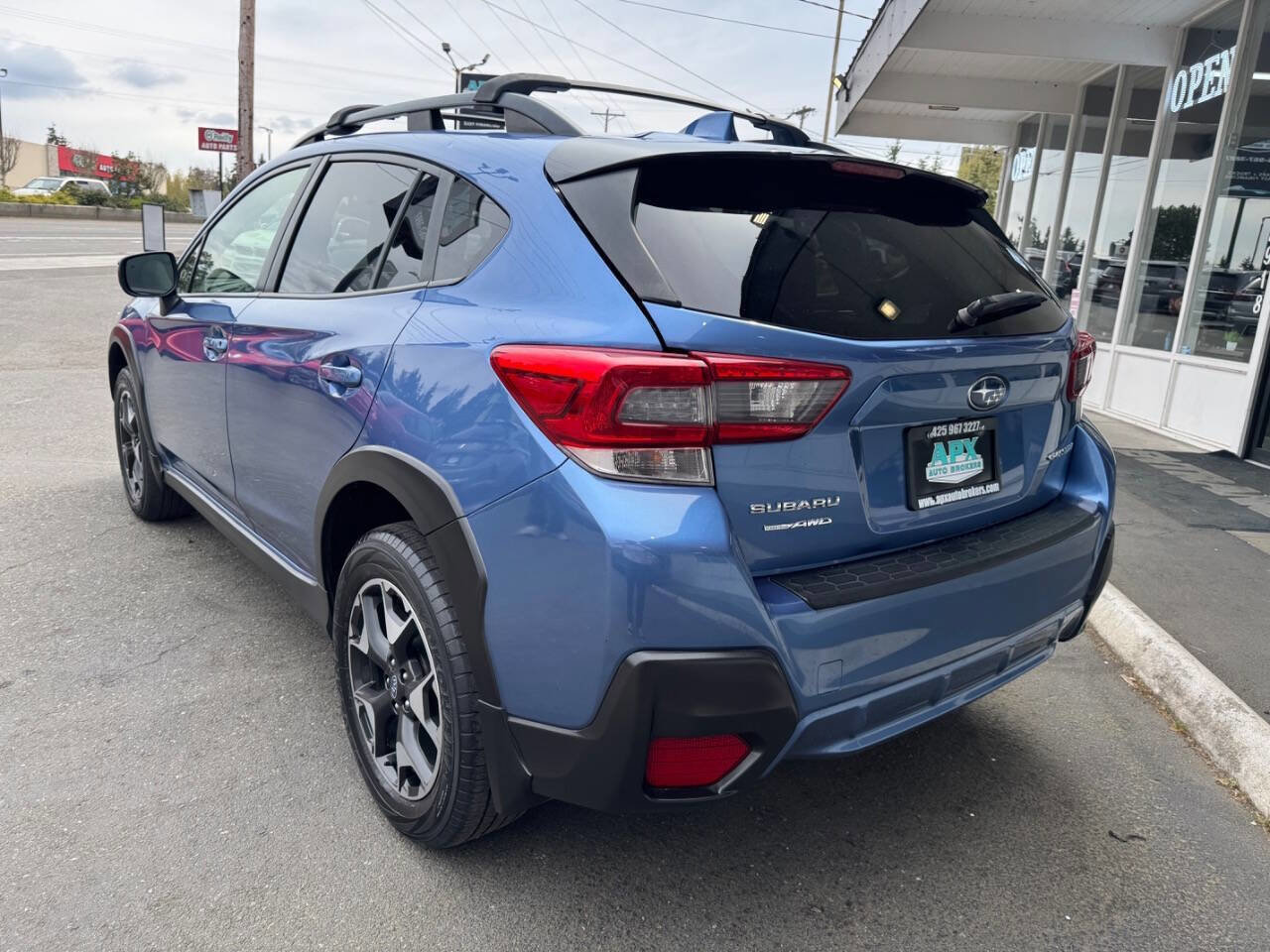 Used 2020 Subaru Crosstrek 2.0i Premium w/ Moonroof Package 1 AWD/4WD image 5