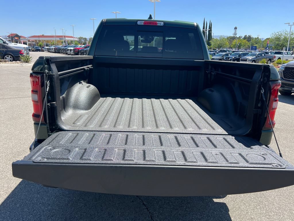 New 2026 RAM 1500 Big Horn AWD/4WD image 16