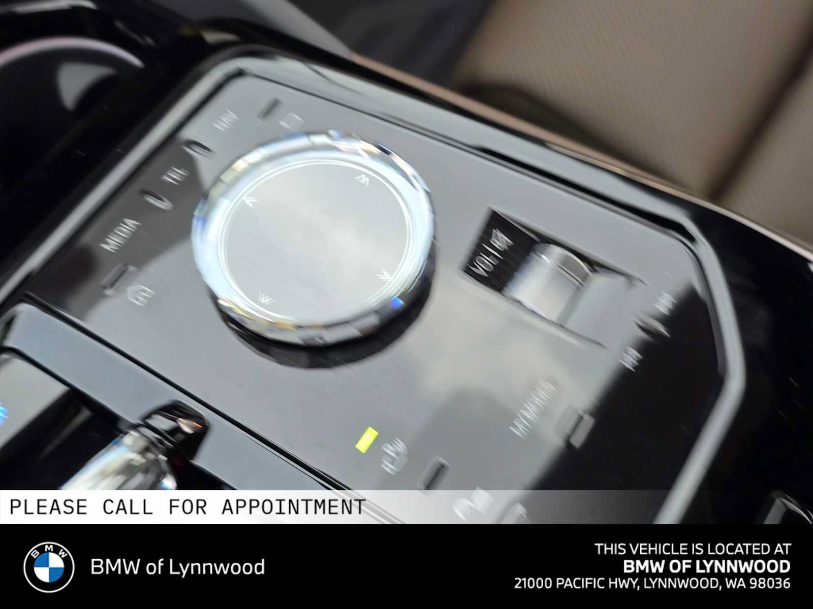 New 2027 BMW i5 xDrive40 AWD/4WD image 30