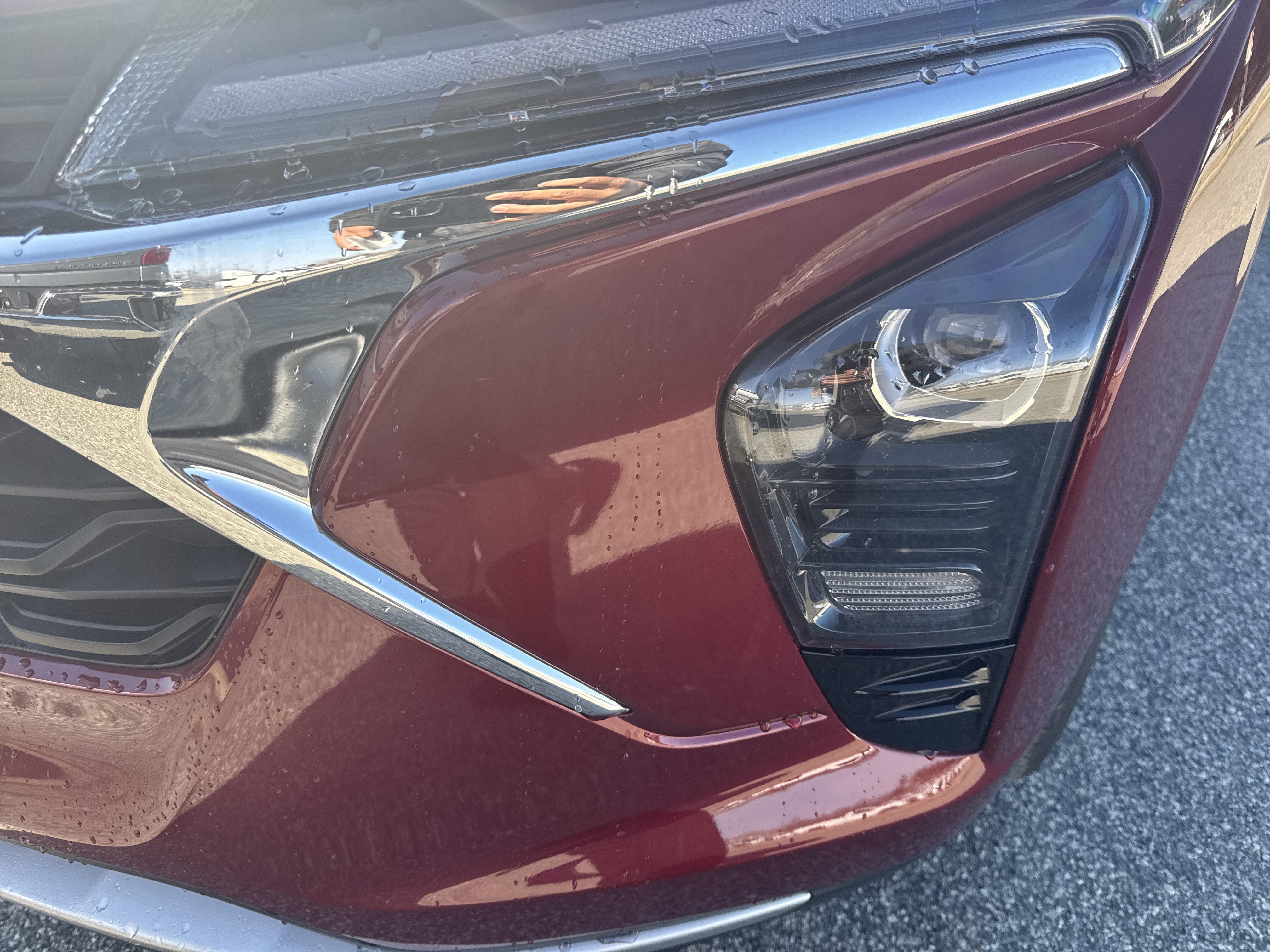 Used 2025 Chevrolet Trax LT w/ LT Convenience Package image 6