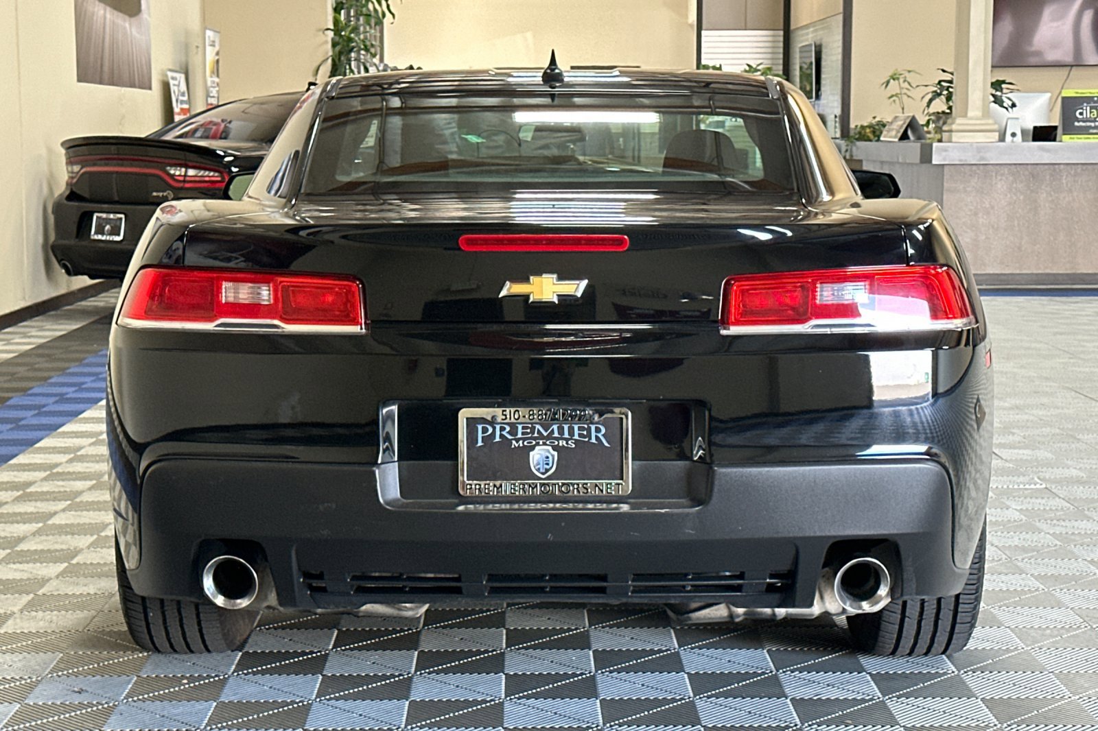 Used 2015 Chevrolet Camaro LT image 5