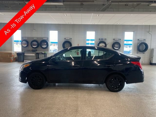 Used 2019 Nissan Versa SV FWD image 9