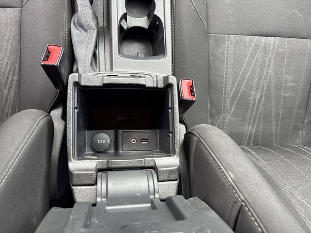 Used 2017 Ford Focus SE w/ SE Winter Package image 37