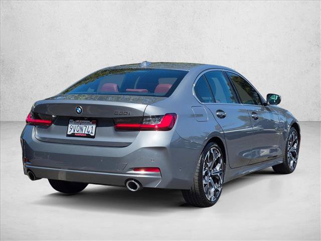 Used 2025 BMW 330i Sedan RWD image 5