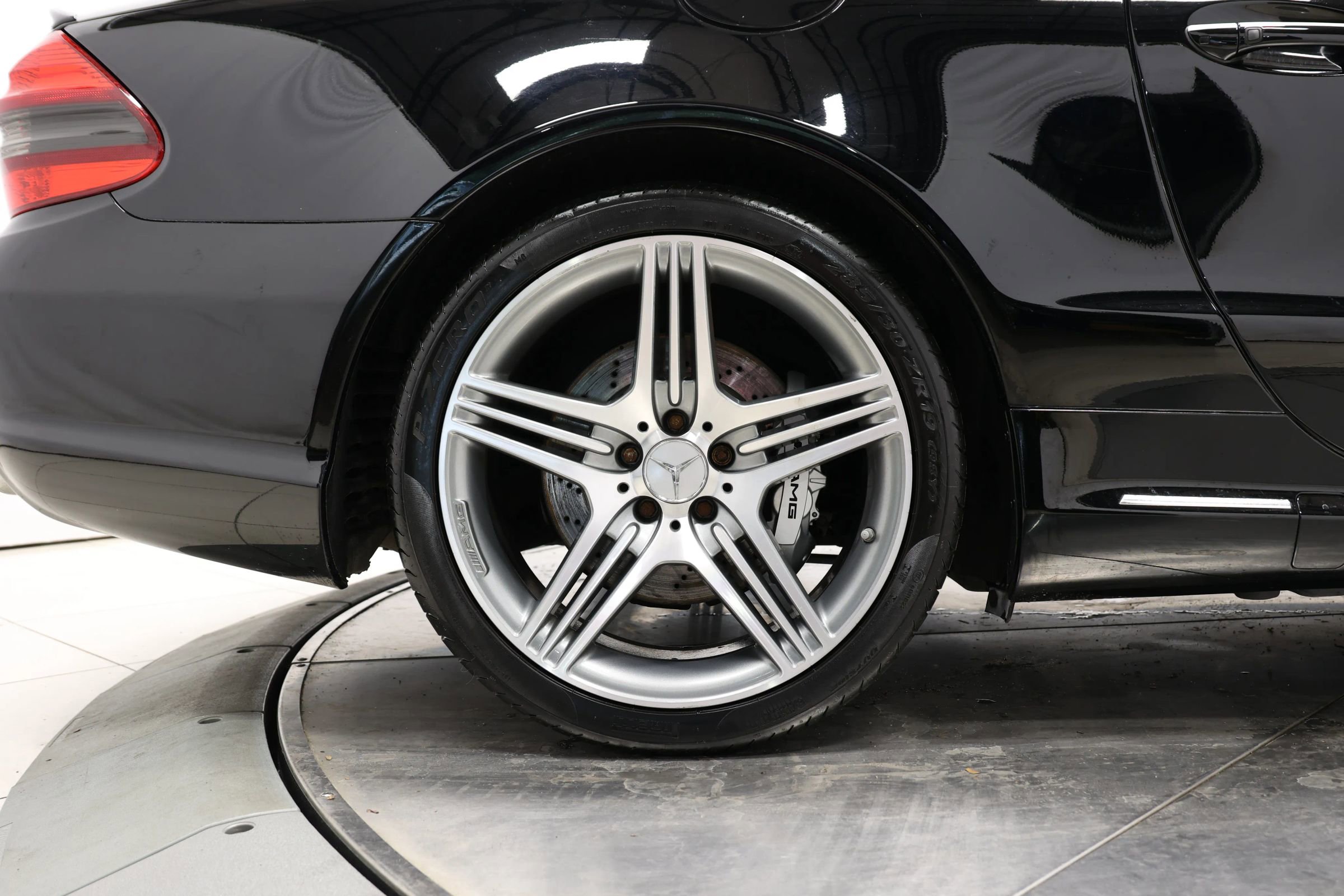 Used 2012 Mercedes-Benz SL 63 AMG image 90