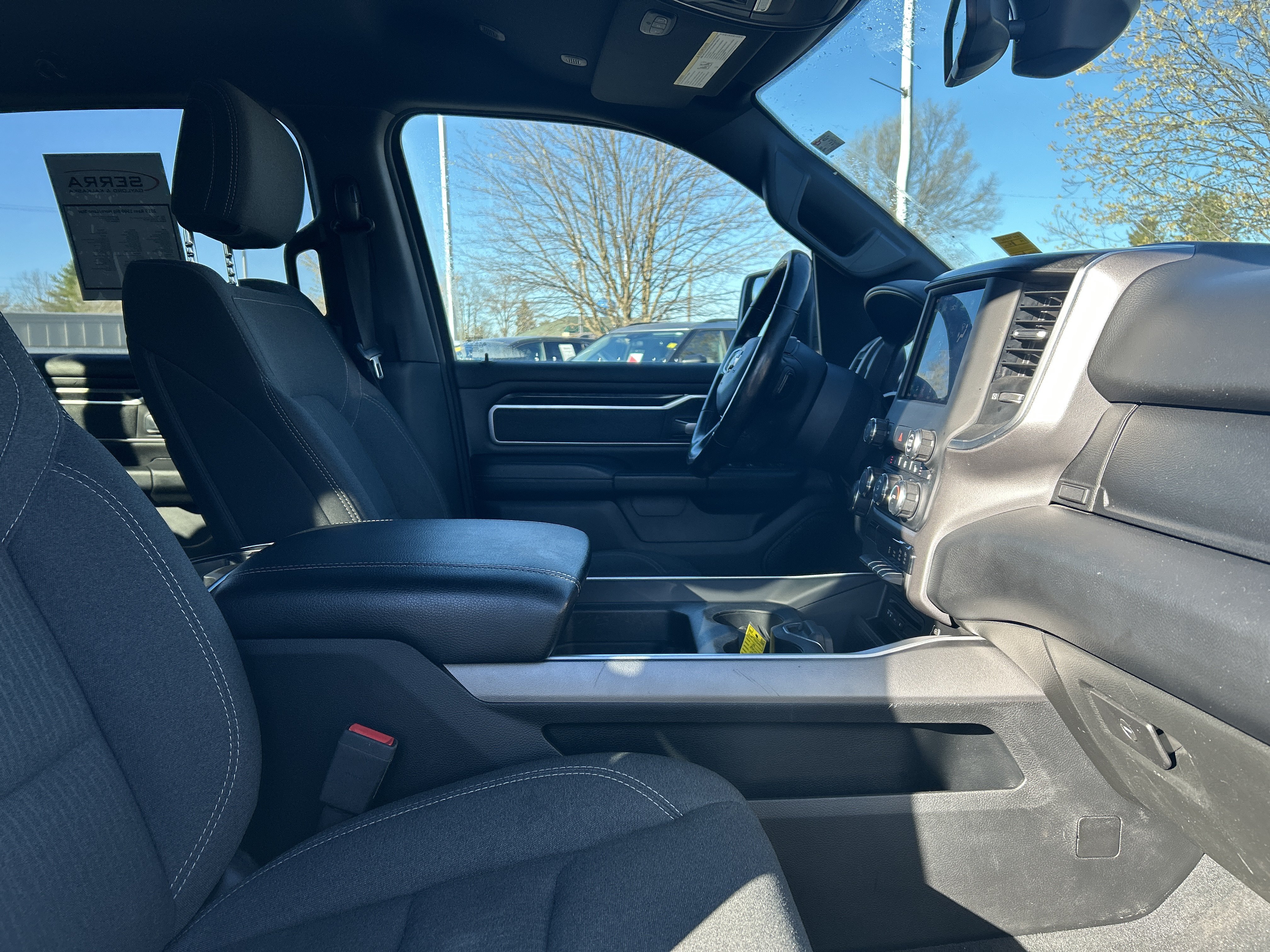 Used 2019 RAM 1500 Big Horn AWD/4WD image 9
