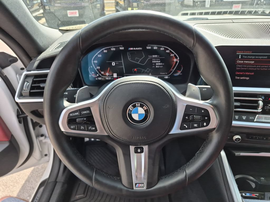 Used 2023 BMW M440i Convertible w/ Premium Package RWD image 23