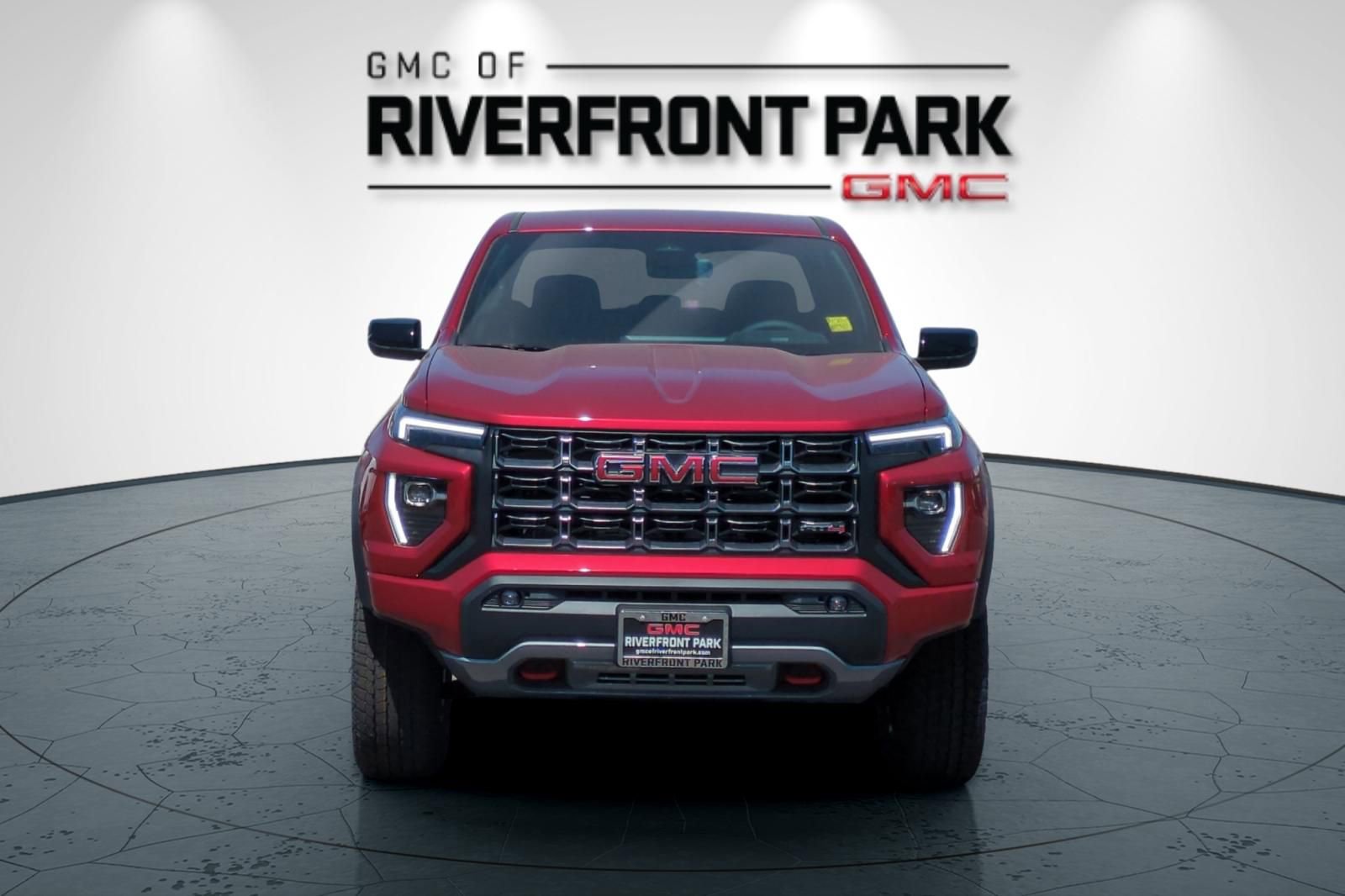 New 2026 GMC Canyon AT4 w/ LPO, Off Road Lift Package AWD/4WD image 8