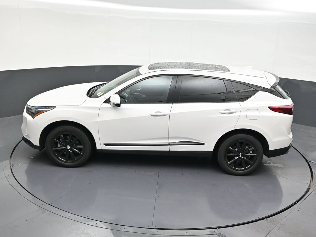 Used 2025 Acura RDX SH-AWD image 17