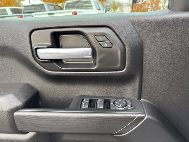 Used 2024 Chevrolet Silverado 1500 Custom image 18
