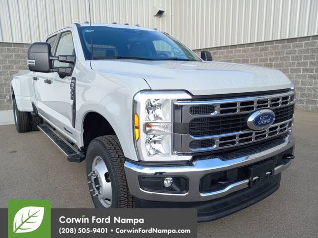New 2026 Ford F350 XLT w/ 360-Degree Camera Package