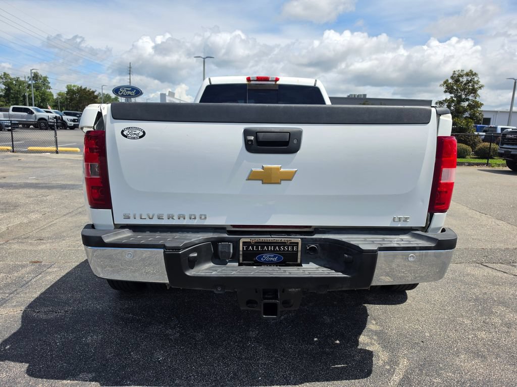 Used 2013 Chevrolet Silverado 3500 LTZ w/ LTZ Plus Package AWD/4WD image 4