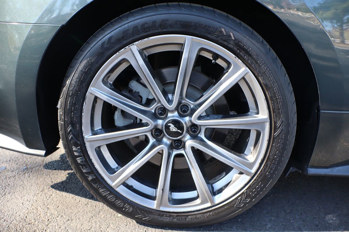 Used 2015 Ford Mustang GT Premium w/ Equipment Group 401A RWD image 41