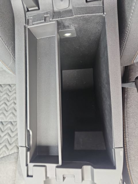 Used 2024 Chevrolet Equinox LT FWD image 25