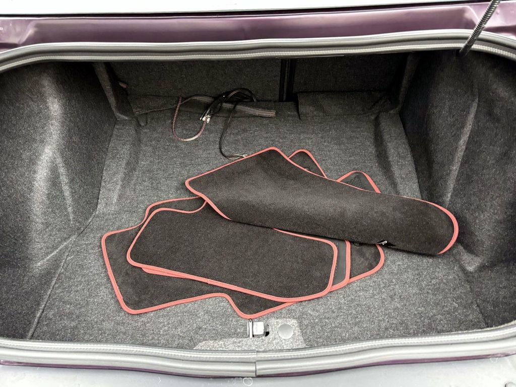 Used 2022 Dodge Challenger SRT Hellcat image 8