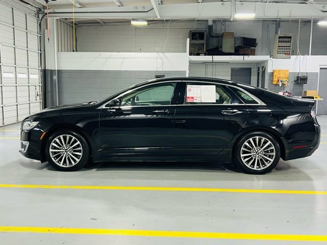 Used 2020 Lincoln MKZ AWD image 13