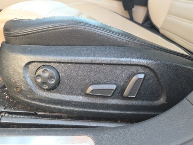 Used 2013 Volkswagen CC Sport Plus FWD image 26