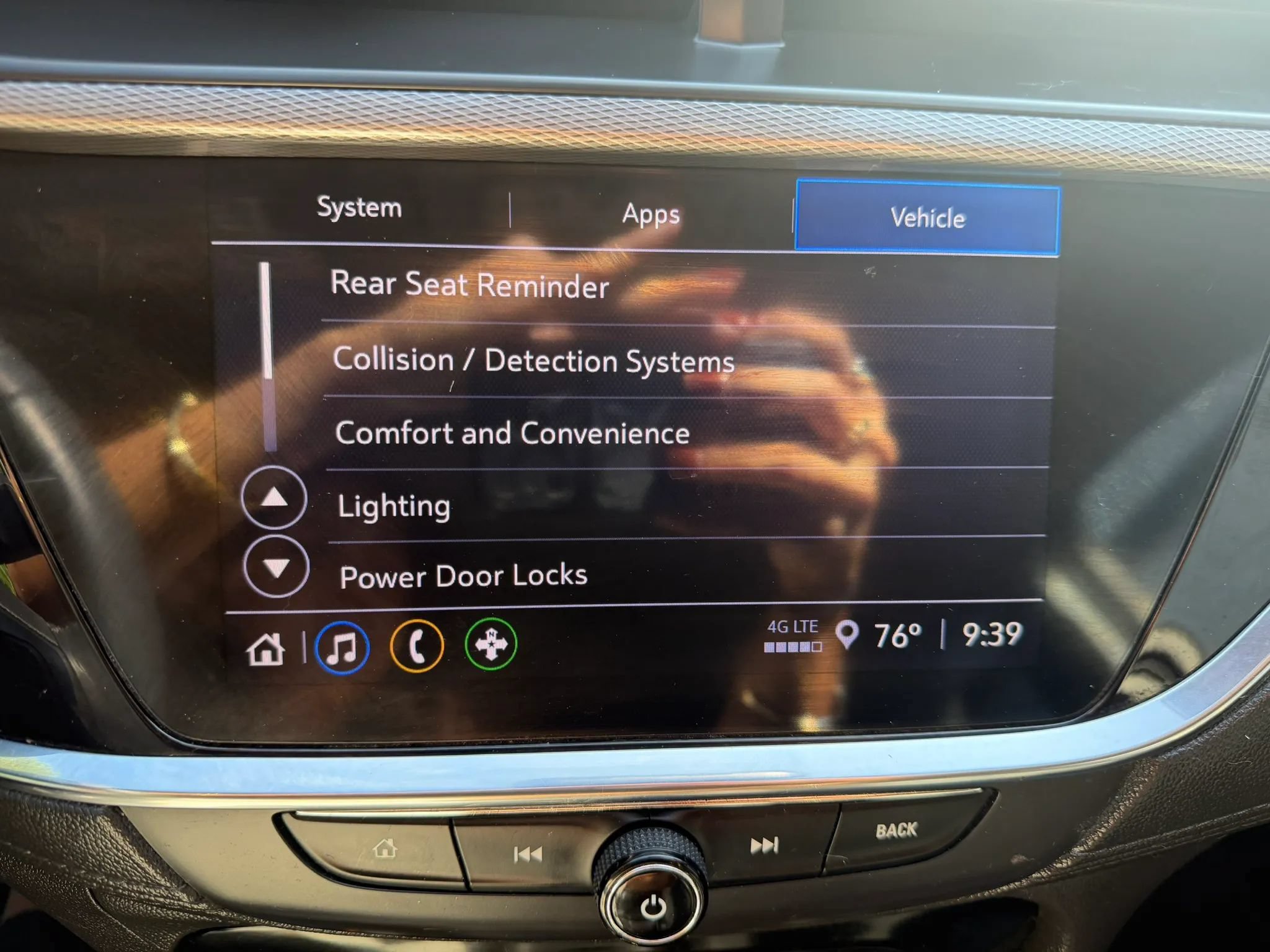 Used 2021 Buick Encore GX Preferred FWD image 29