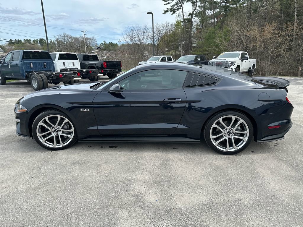 Used 2021 Ford Mustang GT Premium w/ Equipment Group 401A RWD image 2