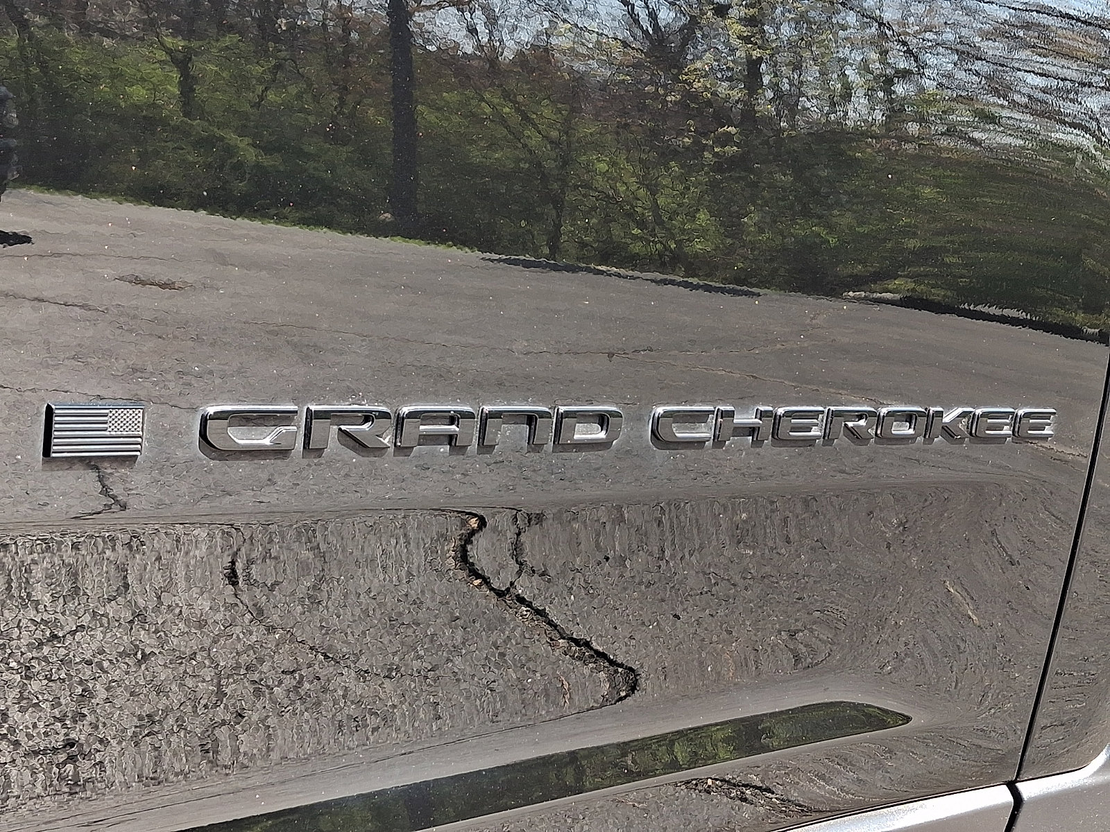 Used 2023 Jeep Grand Cherokee L Laredo image 30