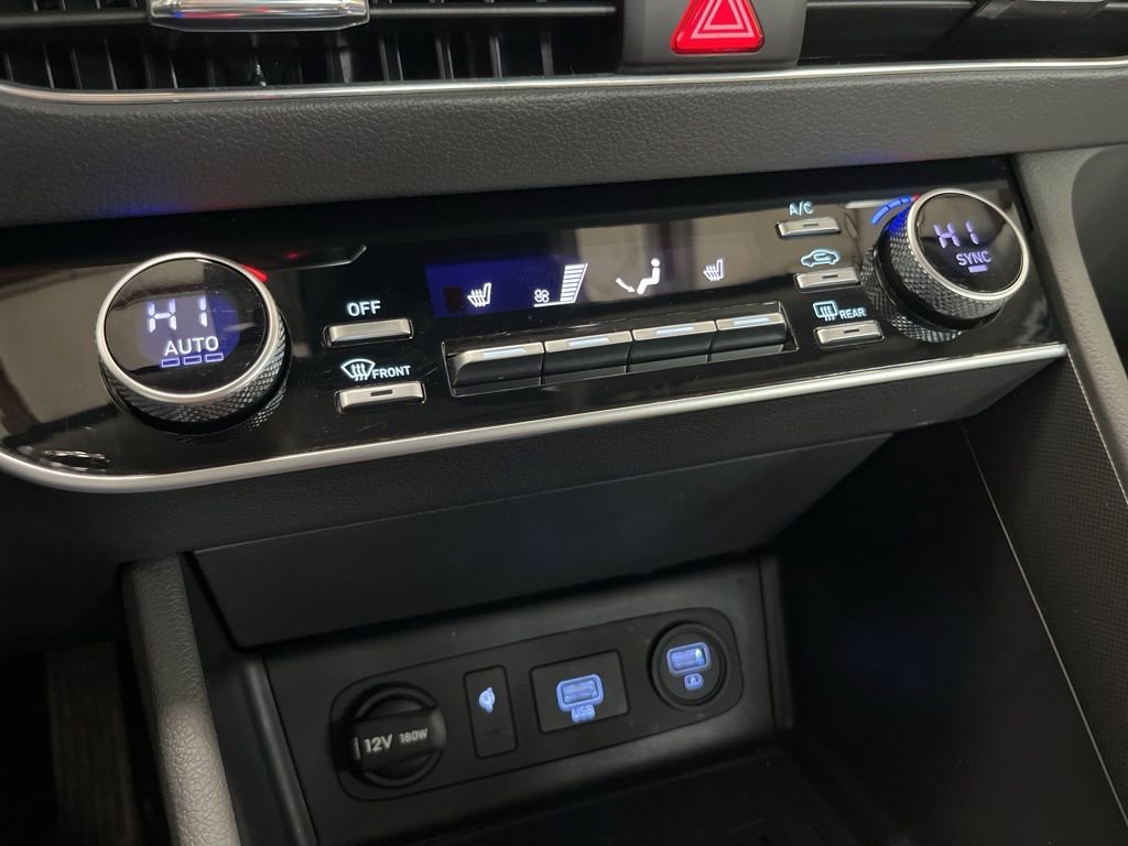 Used 2023 Hyundai Sonata SEL w/ Convenience Package FWD image 17