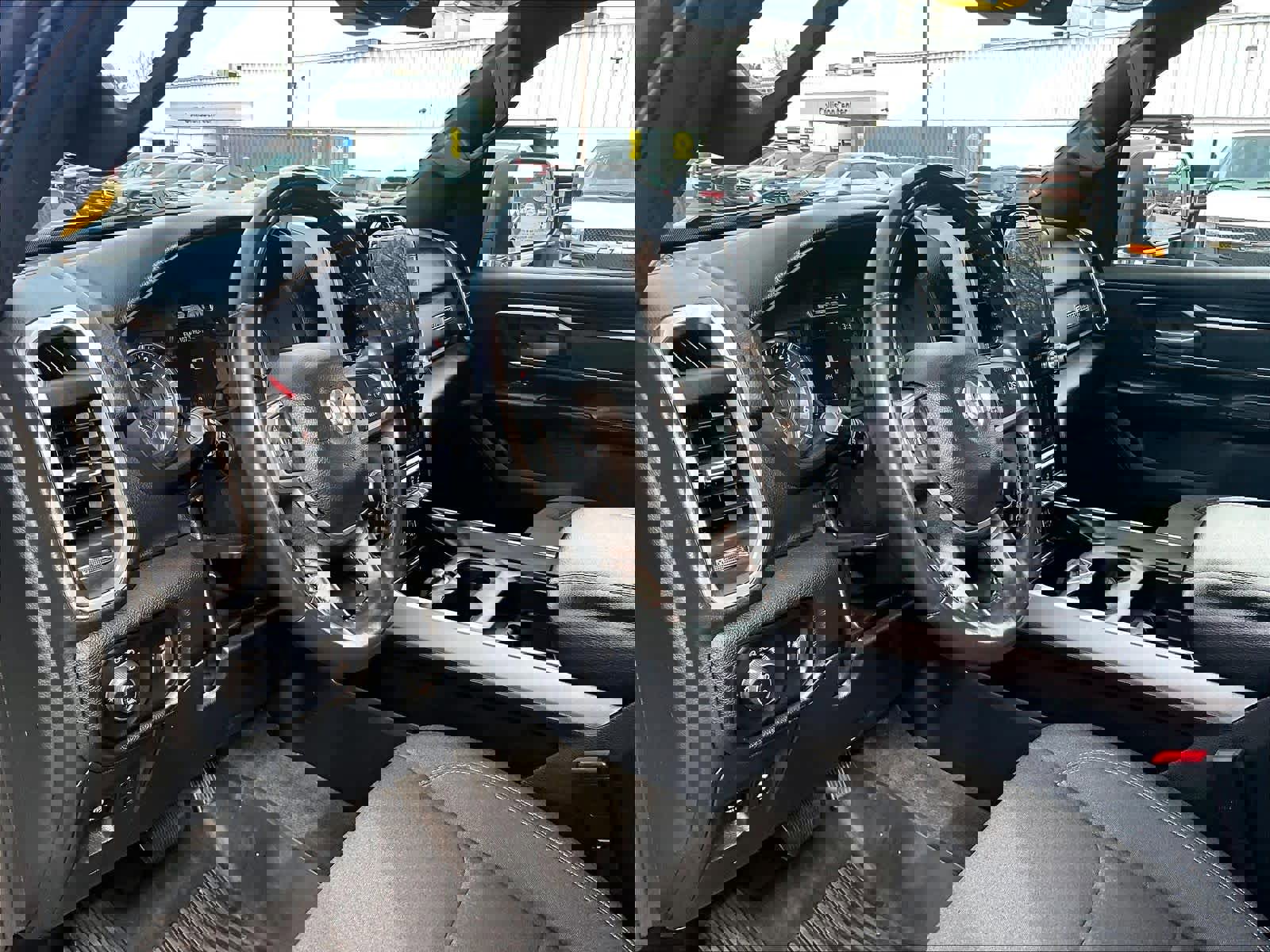 Used 2023 RAM 1500 Big Horn AWD/4WD image 8