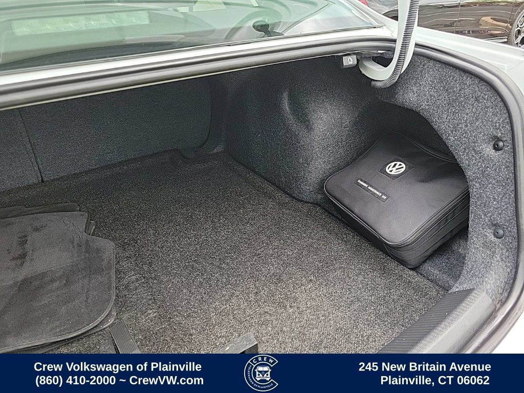 Used 2018 Volkswagen Passat 2.0T SE FWD image 52