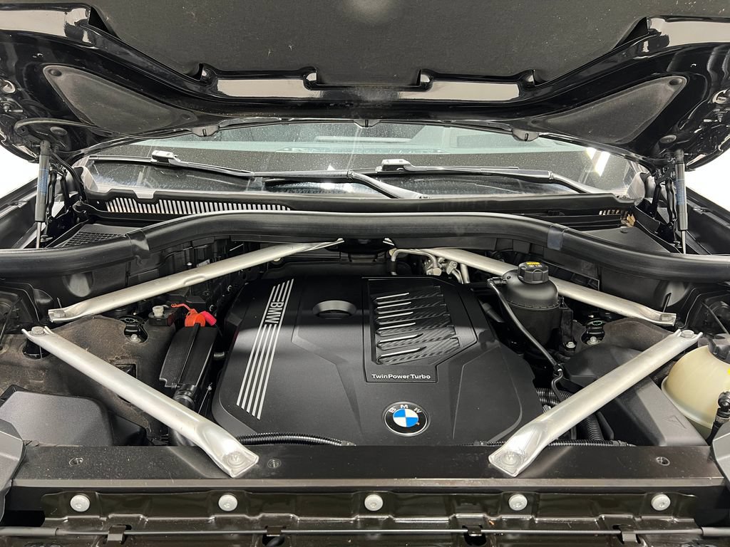 Used 2020 BMW X7 xDrive40i w/ Premium Package AWD/4WD image 30