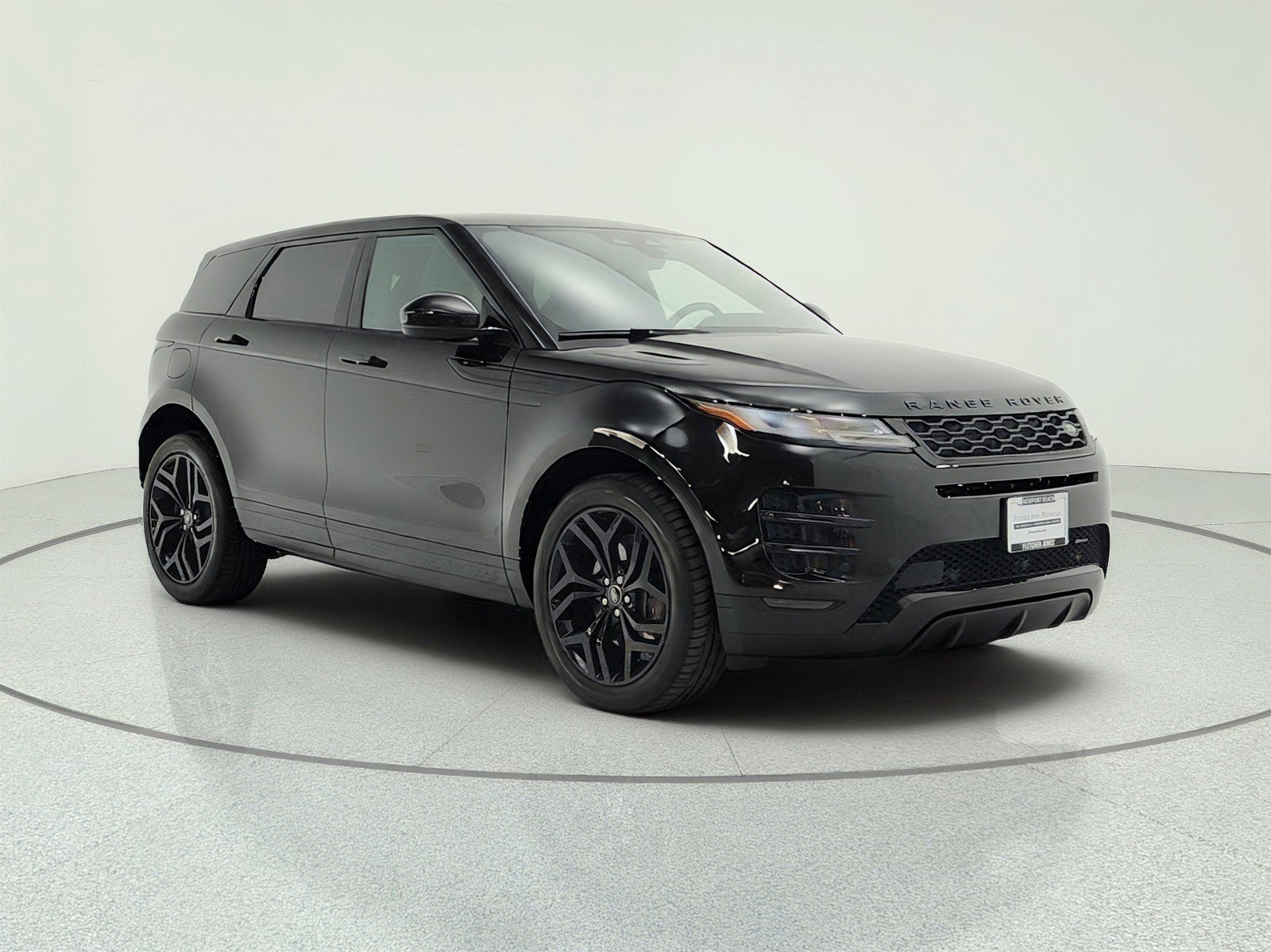 Used 2023 Land Rover Range Rover Evoque R-Dynamic SE AWD/4WD image 3