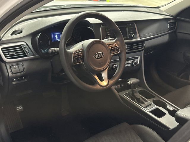 Used 2017 Kia Optima LX image 17