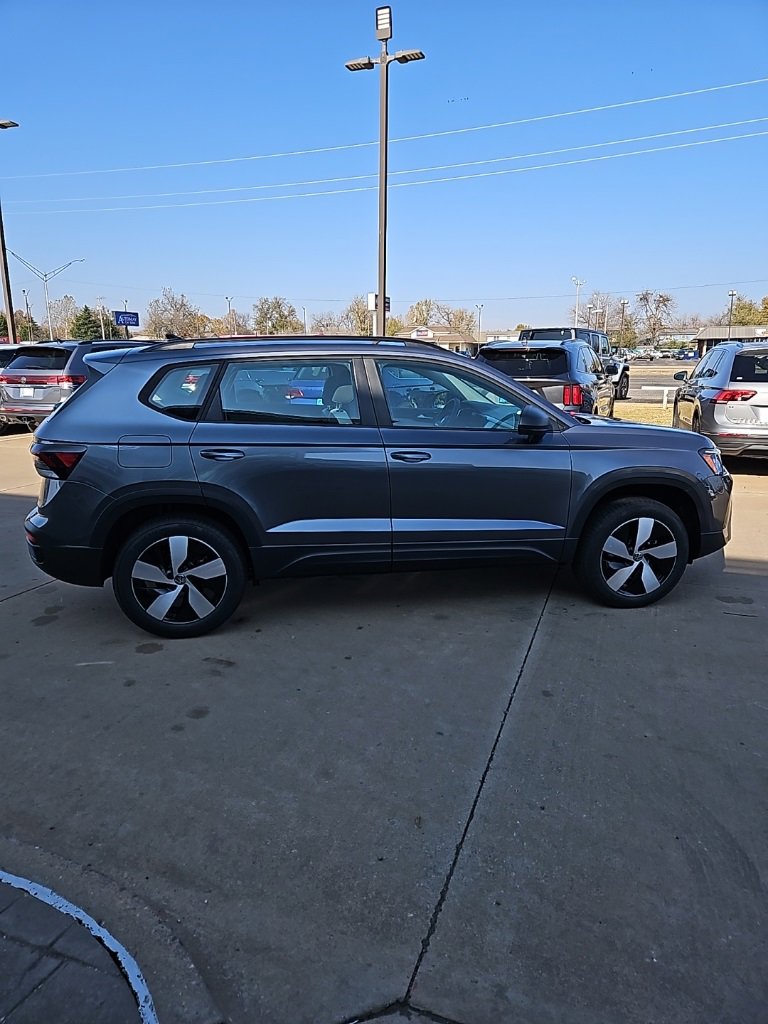 New 2026 Volkswagen Taos S image 4