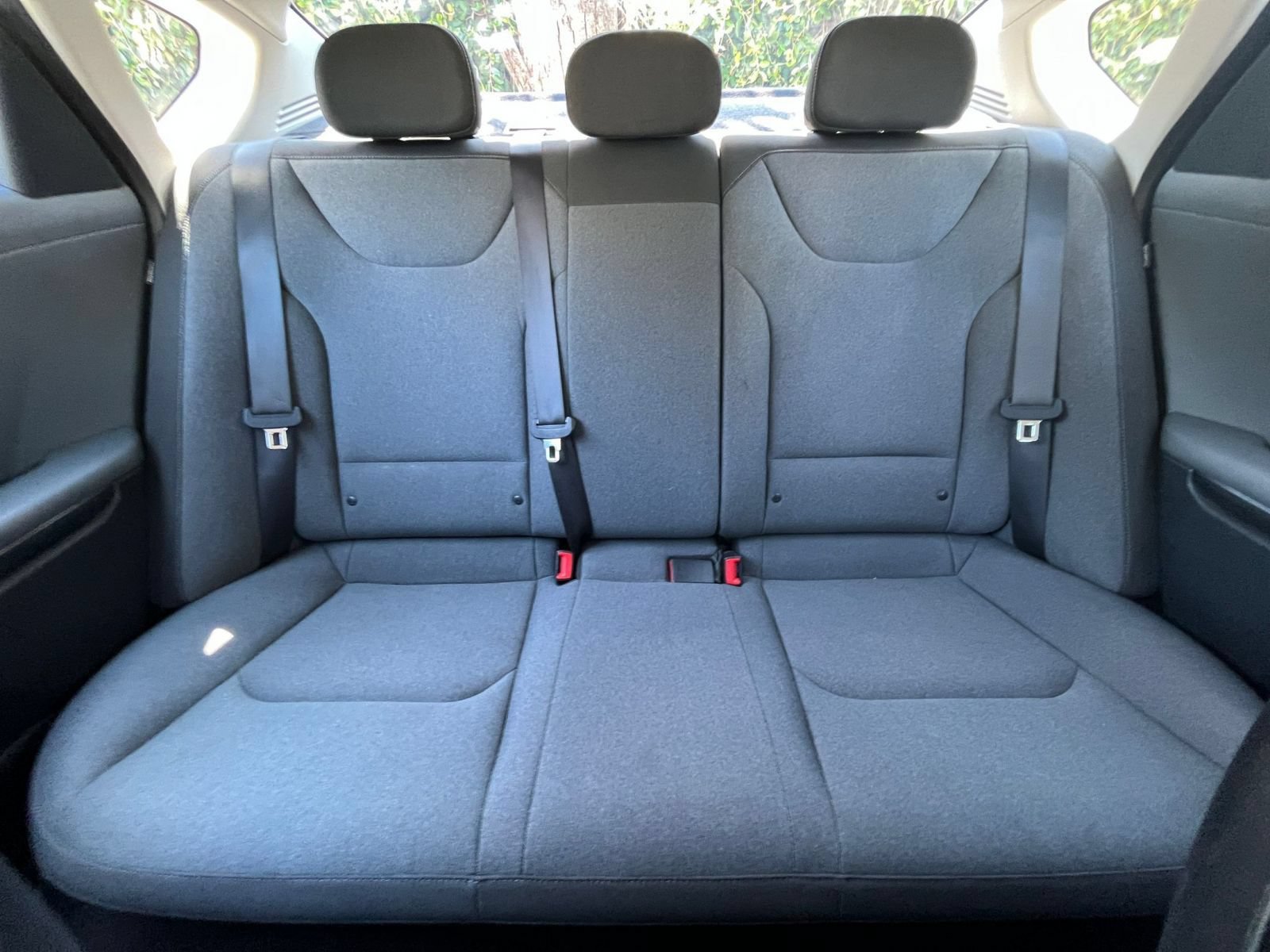 Used 2025 Kia K4 FWD image 37