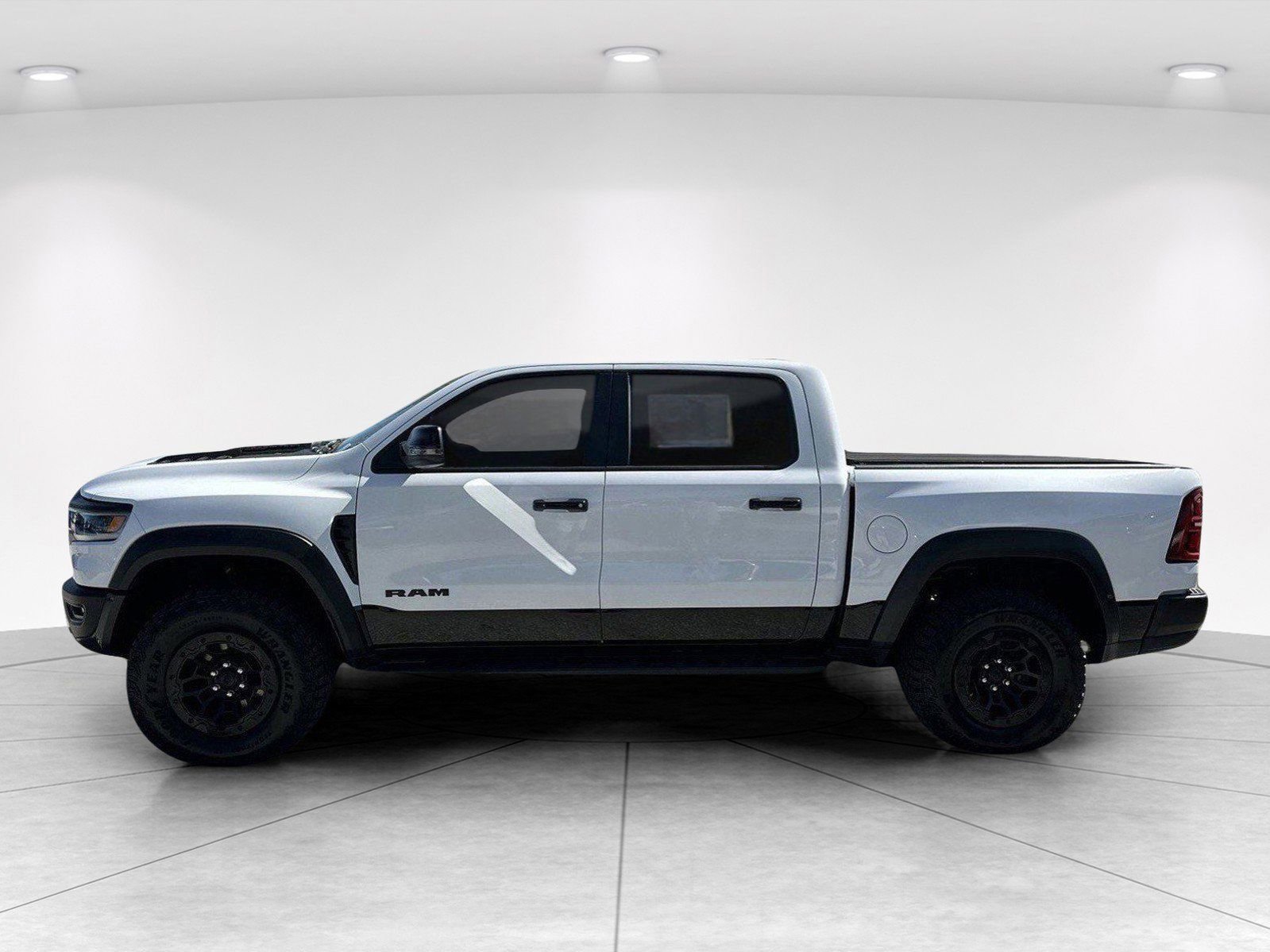 Used 2025 RAM 1500 RHO image 7