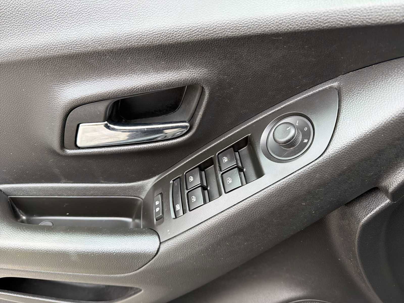 Certified 2022 Chevrolet Trax LT w/ LT Convenience Package image 22