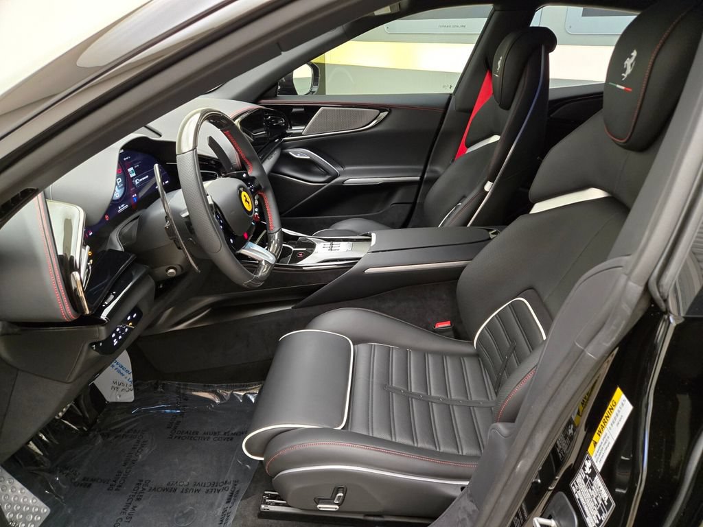 Used 2025 Ferrari Purosangue AWD/4WD image 16