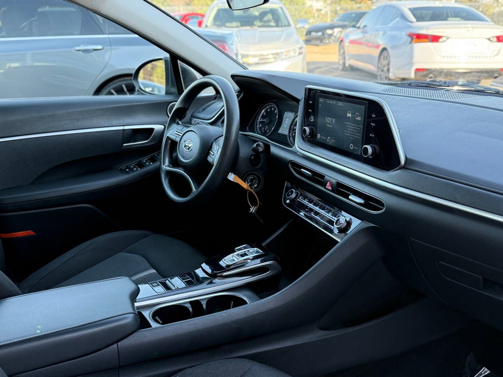 Used 2021 Hyundai Sonata SE image 19