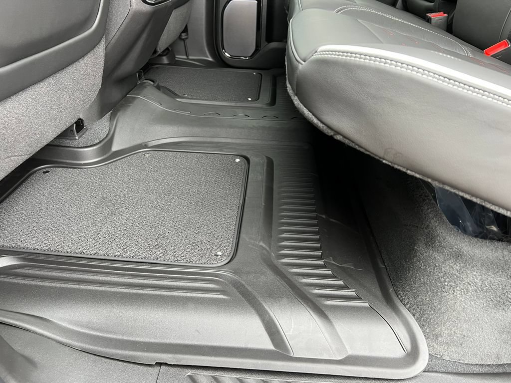 New 2026 GMC Sierra 1500 AT4X AWD/4WD image 7