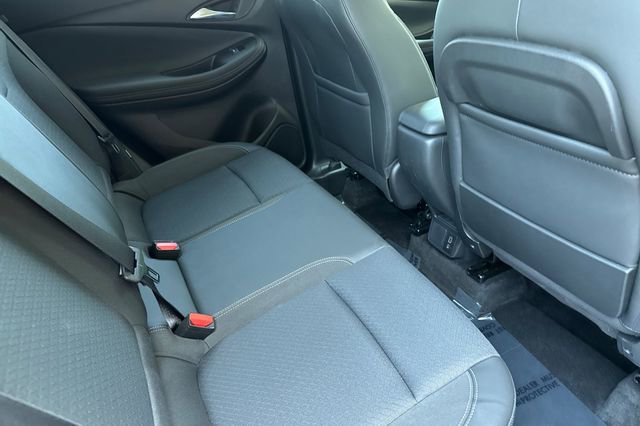 Used 2023 Buick Encore GX Preferred w/ Cold Weather Comfort Package FWD image 18