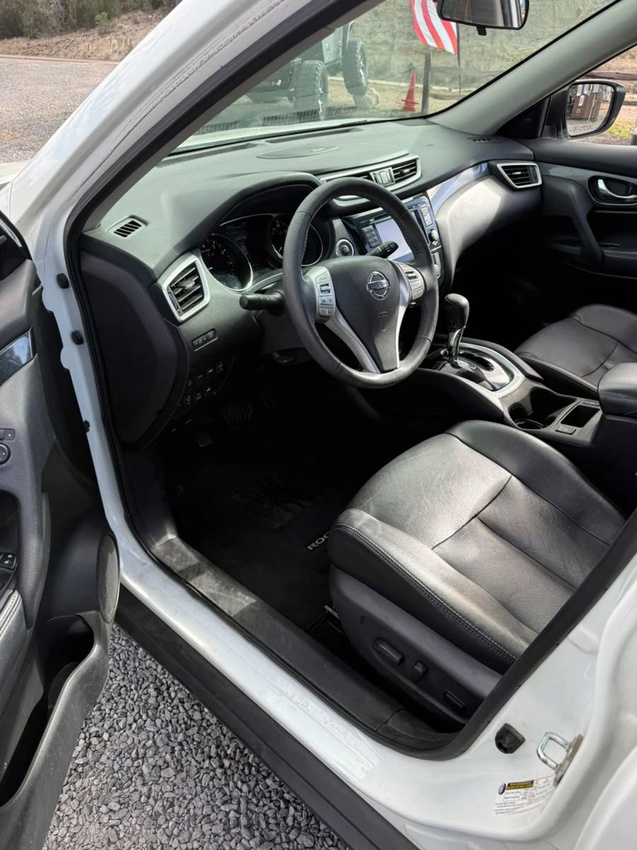 Used 2015 Nissan Rogue SL w/ SL Premium Package image 8