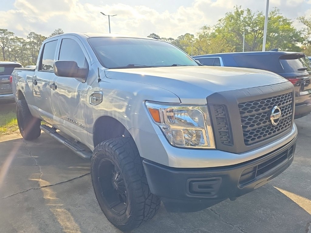 Used 2019 Nissan Titan S w/ S Utility Package image 6