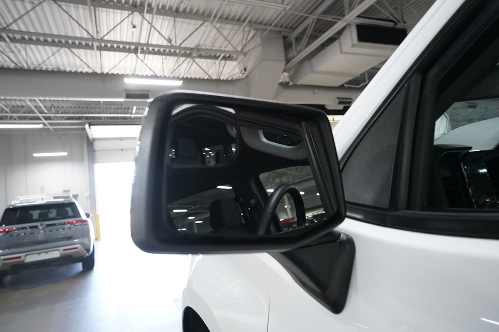 Used 2023 Chevrolet Silverado 1500 LT AWD/4WD image 24