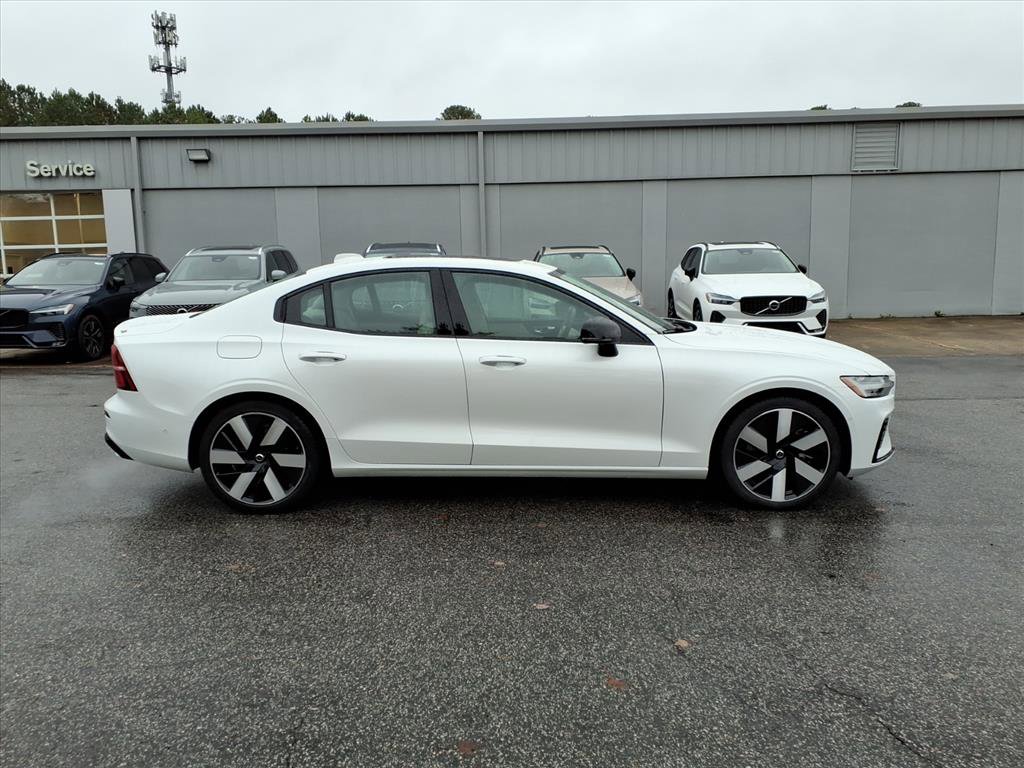 Certified 2025 Volvo S60 T8 Ultra w/ Climate Package image 2