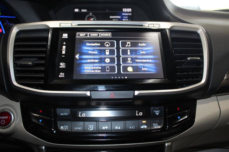 Used 2017 Honda Accord Touring image 20