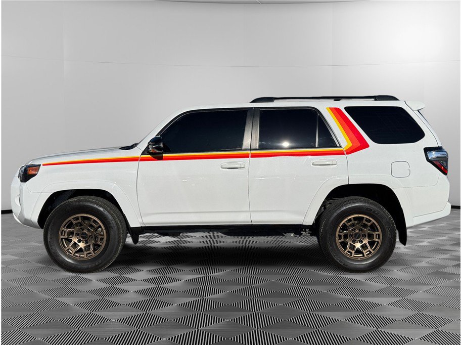 Used 2023 Toyota 4Runner 40th Anniversary SE AWD/4WD image 2