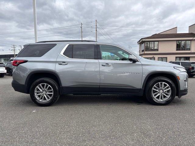 Used 2023 Chevrolet Traverse LT w/ LPO, Cargo Package AWD/4WD image 6