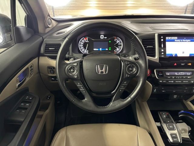 Used 2017 Honda Pilot Touring image 18